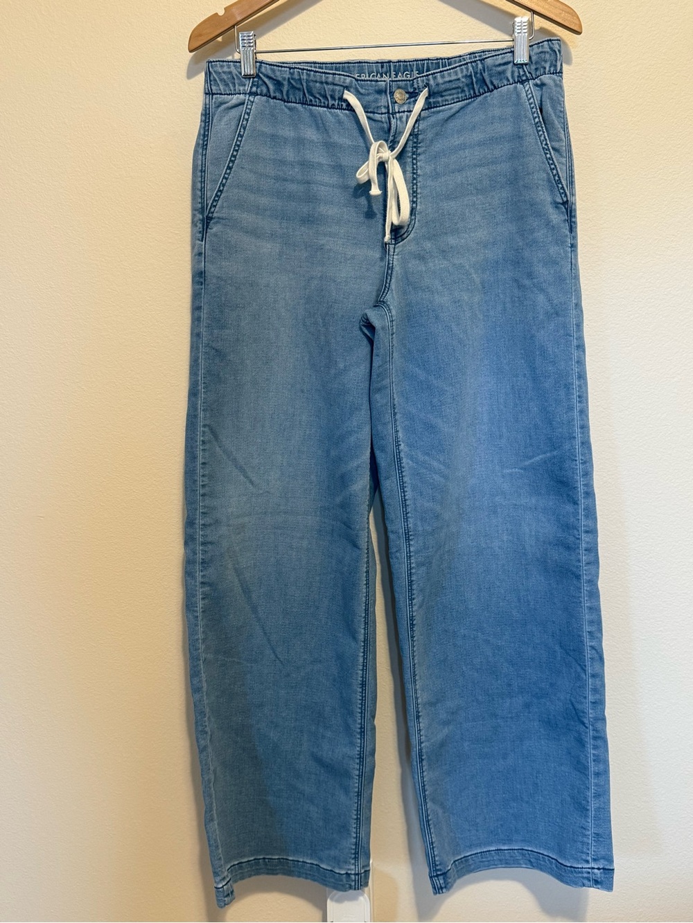 American Eagle Outfitters Light Blue Wide Leg Jeans